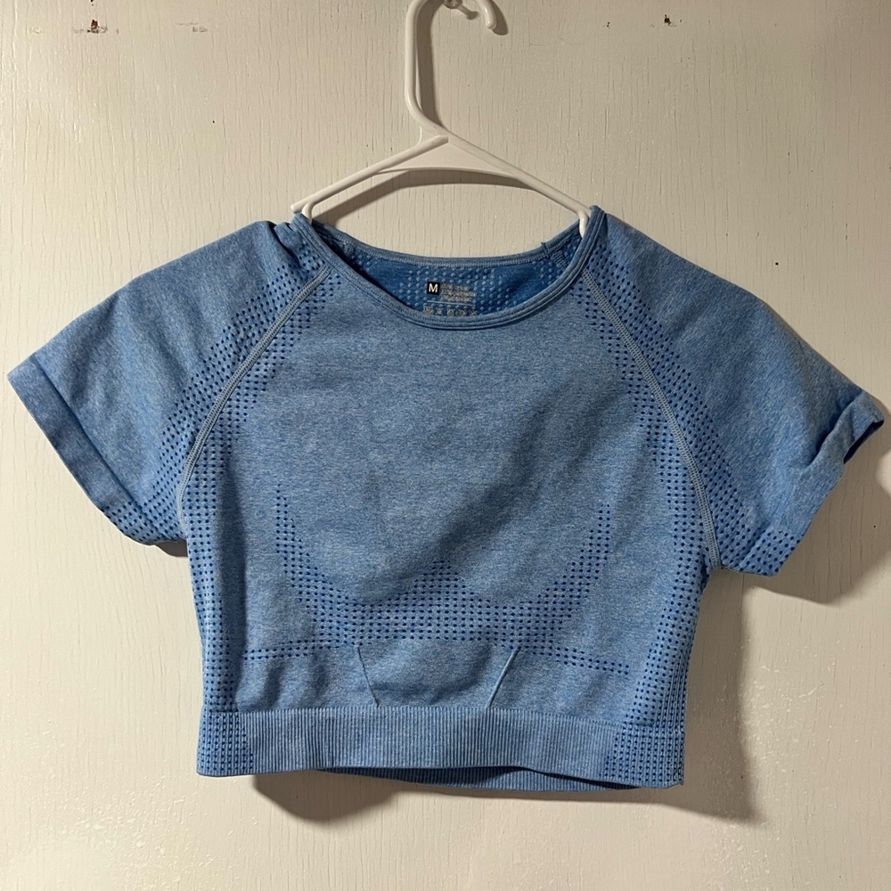 blue cropped workout shirt
